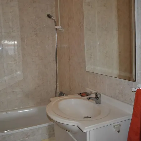 The Red Flower Flat Апартаменты Порту